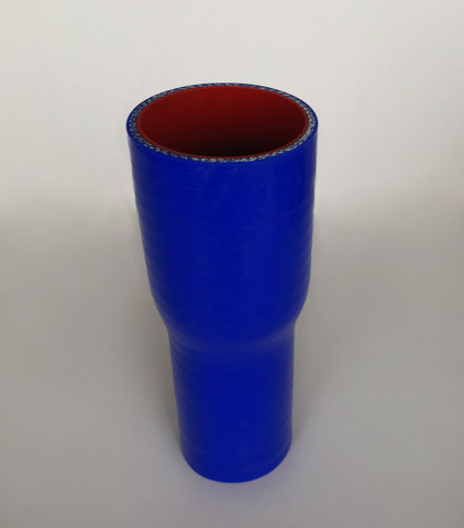 SKY PARTS SP7701 Патрубок прямой переходной силикон D2532 L100